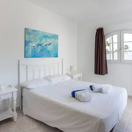 Villa Coralejo Agua With Private Pool, Bbq & Fast Wifi By Amazzzing Travel *