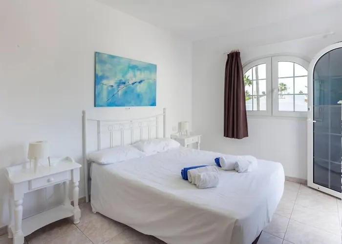 Villa Corralejo Beach Villa Agua With Private Pool, Bbq & 30 Seconds To The Beach By Amazzzing Travel *